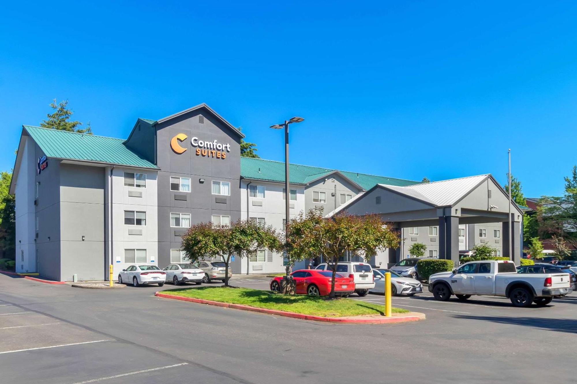 Comfort Suites Portland Airport Экстерьер фото